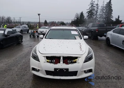 2013 Infiniti G37X из США, поврежденный, VIN JN1CV6AR1DM759417